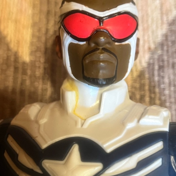 Marvel Action super hero dolls - Picture 6 of 6